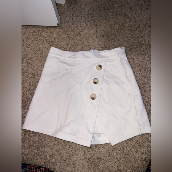 Altar’d State Skirt - Picture 1 of 4